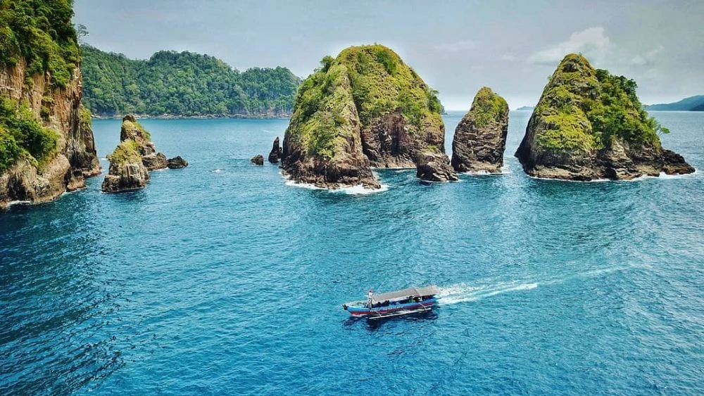Pulau Wayang Lampung